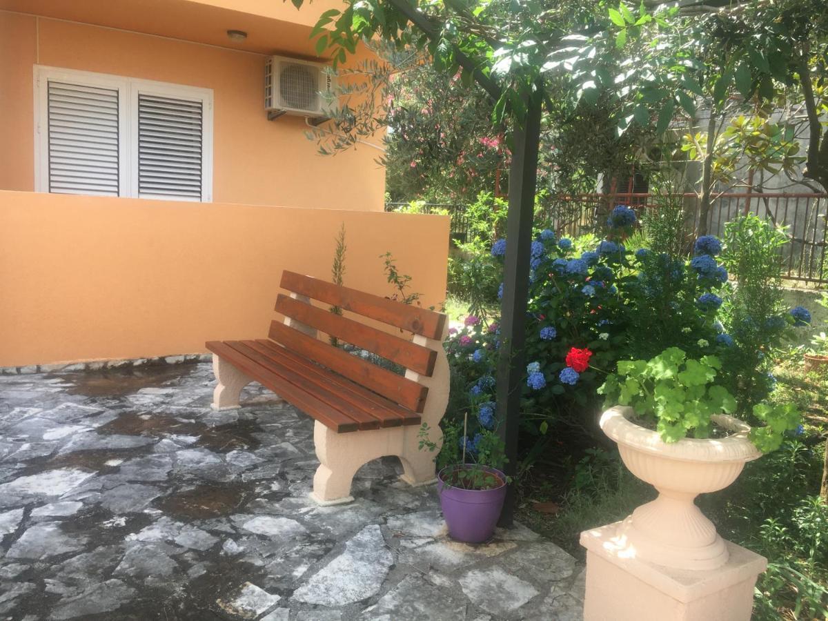 Apartments Villa Viktoria Tivat Exteriér fotografie