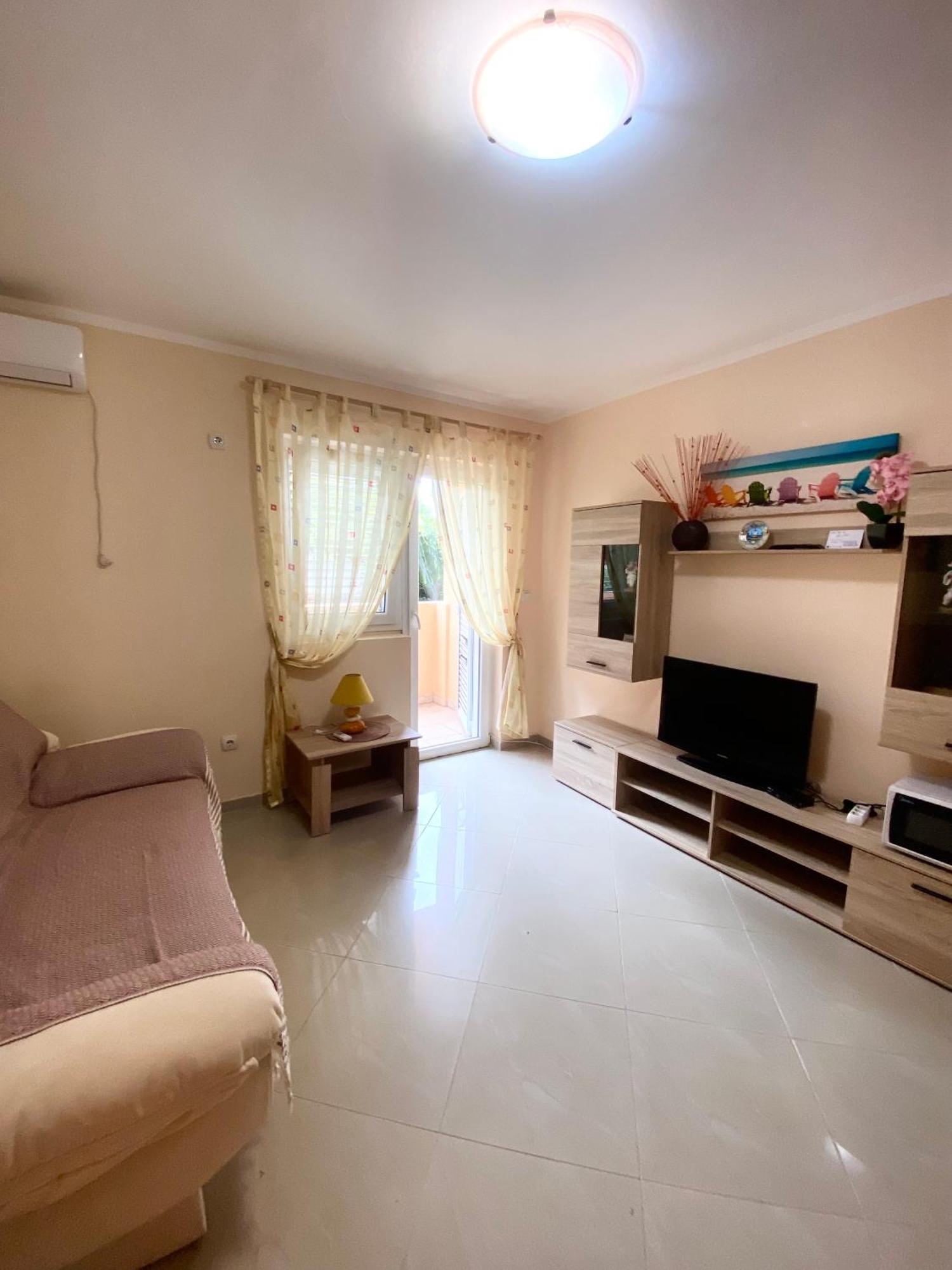 Apartments Villa Viktoria Tivat Exteriér fotografie