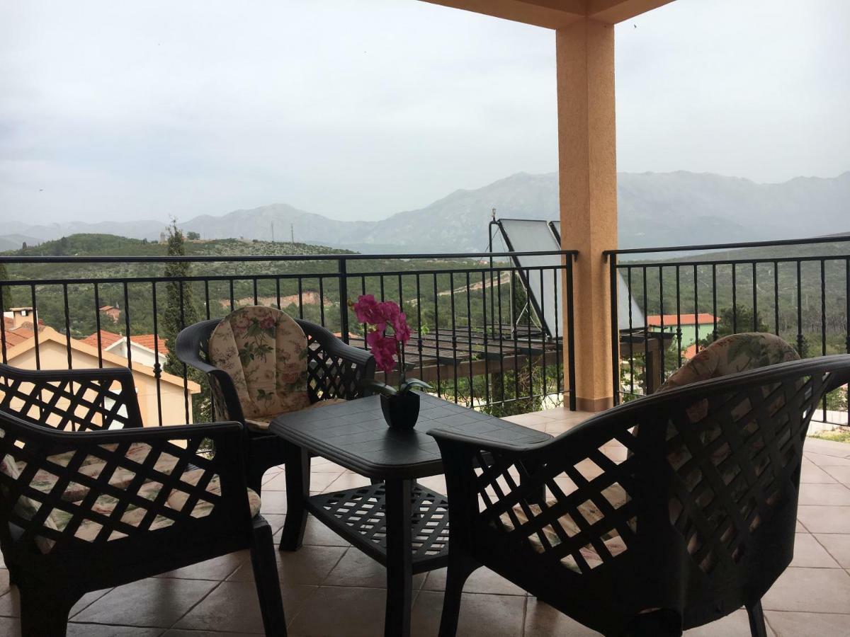 Apartments Villa Viktoria Tivat Exteriér fotografie